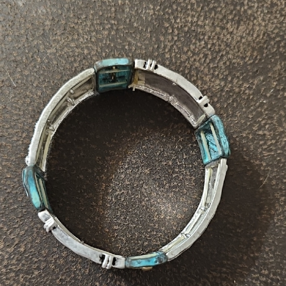 Elegant Silver and Blue Women's Bracelet